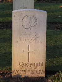 Bretteville Sur Laize Canadian War Cemetery - Le Roy, George Whitney